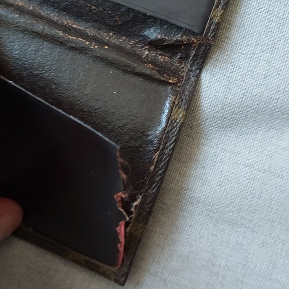 *Vintage* Louis Vuitton card case - Picture 5 of 11
